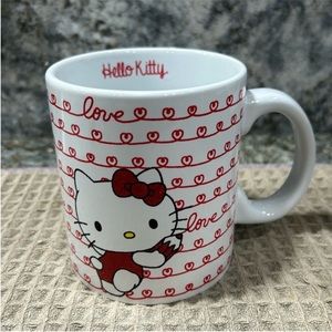 NWT Hello Kitty Love Ceramic Mug